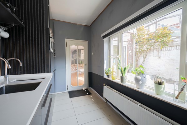 Medium property photo - Munnikenweg 133, 1947 ES Beverwijk
